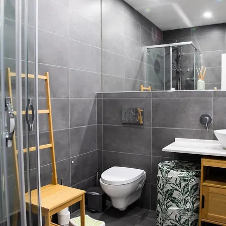 Charming 1 Bedroom W/ Terrace Near Belém Appartement *