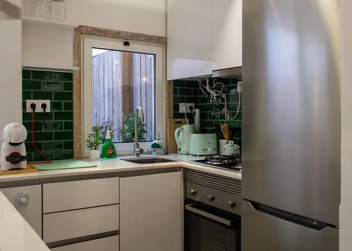 Charming 1 Bedroom W/ Terrace Near Belem Apartment Lissabon