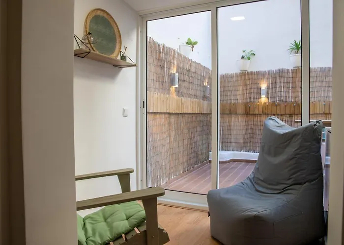 Charming 1 Bedroom W/ Terrace Near Belém Apartamento Lisboa